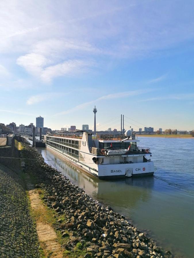 Viva Riverside Altstadt Duesseldorf Eksteriør billede